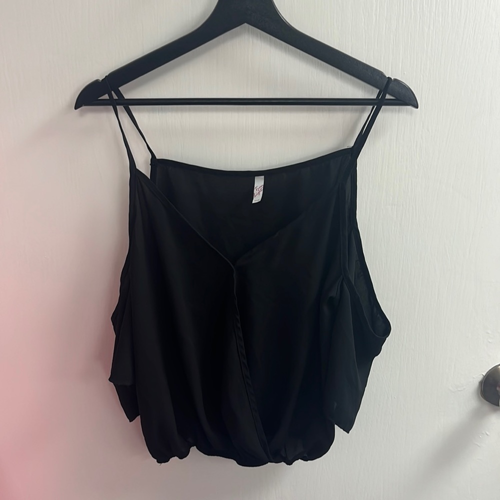 True Light Women’s Over The Shoulder T-Shirt (4020)